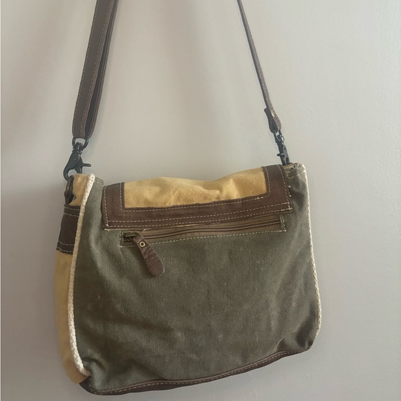 Myra Bag Paris Messenger Bag - Picture 4 of 5